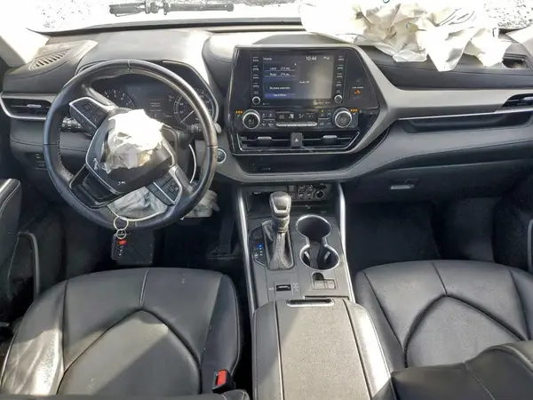 5TDGZRAH8MS052055 2021 TOYOTA HIGHLANDER - Image 8