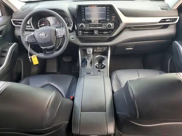 5TDGZRAH8MS089297 2021 TOYOTA HIGHLANDER - Image 8