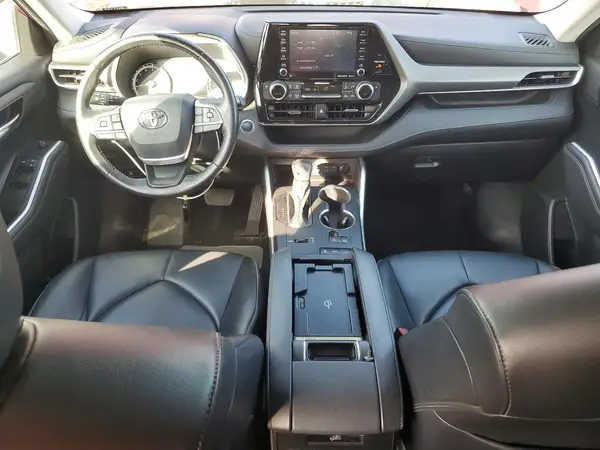 5TDGZRAH8NS091312 2022 TOYOTA HIGHLANDER - Image 8