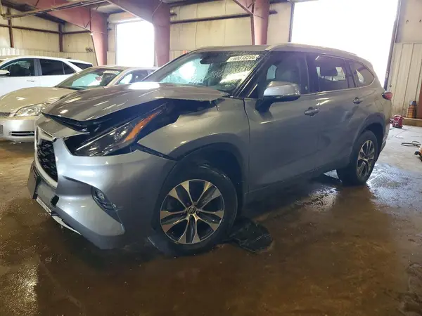 5TDGZRAH8NS093156 2022 TOYOTA HIGHLANDER - Image 1