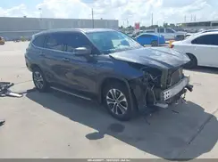 5TDGZRAH8NS118296 2022 TOYOTA HIGHLANDER