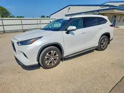 5TDGZRAH8NS126348 2022 TOYOTA HIGHLANDER