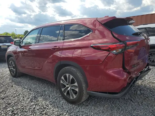 5TDGZRAH8NS541329 2022 TOYOTA HIGHLANDER - Image 2