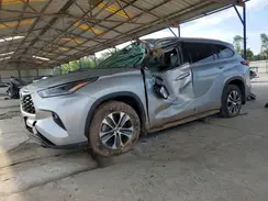 5TDGZRAH9MS050377 2021 TOYOTA HIGHLANDER