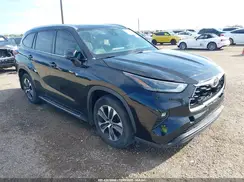 5TDGZRAH9MS052176 2021 TOYOTA HIGHLANDER