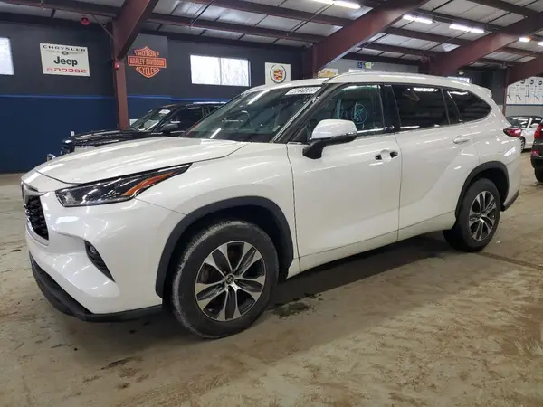 5TDGZRAH9MS072380 2021 TOYOTA HIGHLANDER - Image 1