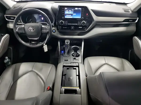 5TDGZRAH9MS072380 2021 TOYOTA HIGHLANDER - Image 8