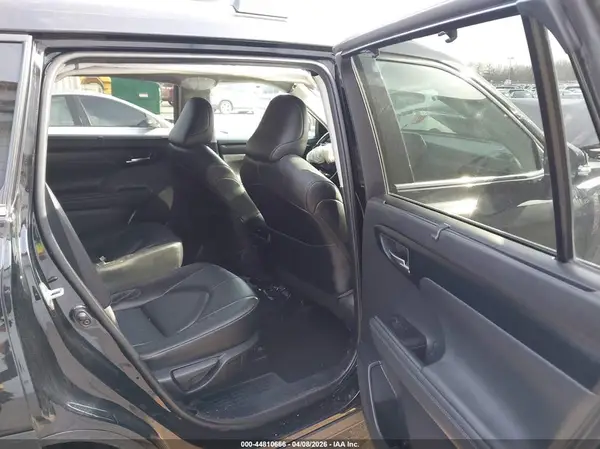 5TDGZRAH9MS515983 2021 TOYOTA HIGHLANDER - Image 8