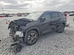 5TDGZRAH9NS113835 2022 TOYOTA HIGHLANDER