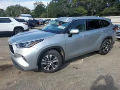 5TDGZRAH9NS126293 2022 TOYOTA HIGHLANDER