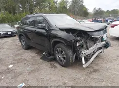 5TDGZRAH9NS129016 2022 TOYOTA HIGHLANDER