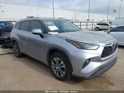 5TDGZRAH9NS129579 2022 TOYOTA HIGHLANDER