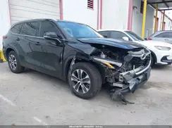5TDGZRAH9NS544837 2022 TOYOTA HIGHLANDER