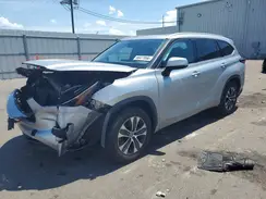 5TDGZRAH9NS549651 2022 TOYOTA HIGHLANDER