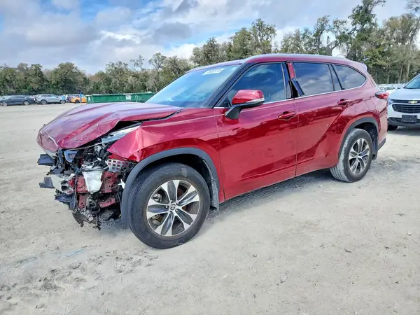 5TDGZRAH9NS550993 2022 TOYOTA HIGHLANDER - Image 1