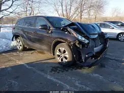 5TDGZRAHXLS003907 2020 TOYOTA HIGHLANDER