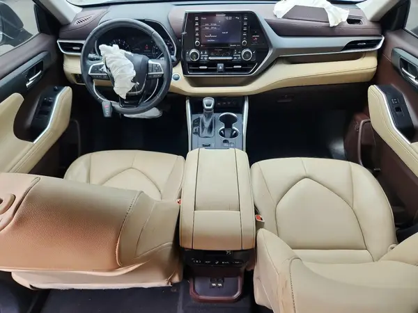 5TDGZRAHXLS005348 2020 TOYOTA HIGHLANDER - Image 8