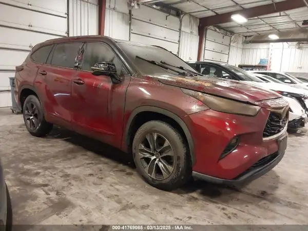 5TDGZRAHXLS506904 2020 TOYOTA HIGHLANDER - Image 1