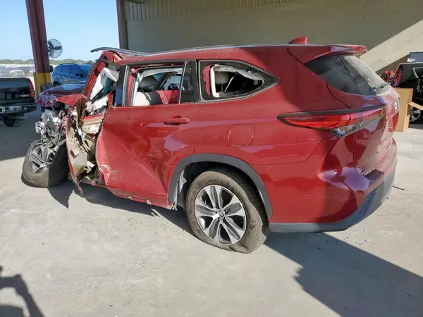 5TDGZRAHXLS507289 2020 TOYOTA HIGHLANDER - Image 2