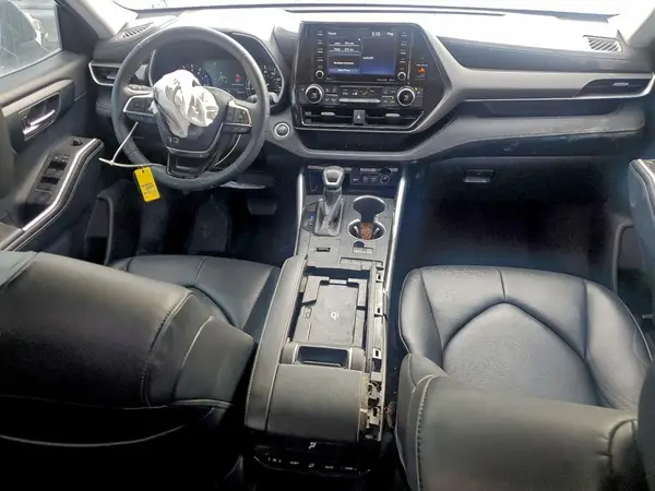 5TDGZRAHXLS508877 2020 TOYOTA HIGHLANDER - Image 8