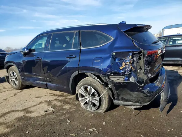 5TDGZRAHXMS043292 2021 TOYOTA HIGHLANDER - Image 2