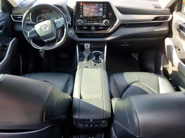 5TDGZRAHXMS043292 2021 TOYOTA HIGHLANDER - Image 8