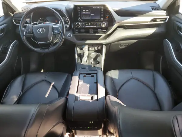 5TDGZRAHXMS084294 2021 TOYOTA HIGHLANDER - Image 8