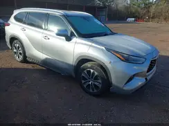 5TDGZRAHXMS520061 2021 TOYOTA HIGHLANDER