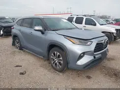 5TDGZRAHXNS095748 2022 TOYOTA HIGHLANDER