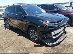 5TDGZRAHXNS125296 2022 TOYOTA HIGHLANDER