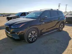 5TDGZRAHXNS128926 2022 TOYOTA HIGHLANDER