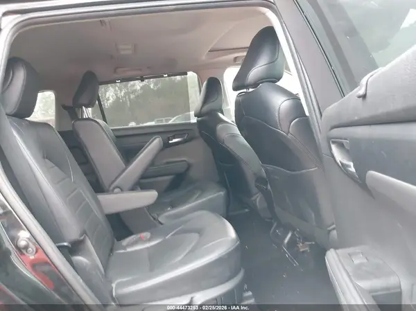5TDGZRAHXNS539534 2022 TOYOTA HIGHLANDER - Image 8
