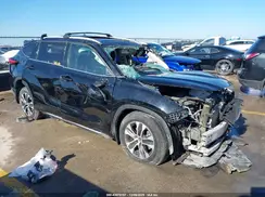 5TDGZRAHXNS554423 2022 TOYOTA HIGHLANDER