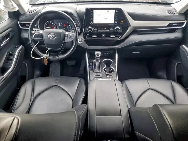 5TDGZRBH0LS026398 2020 TOYOTA HIGHLANDER - Image 8