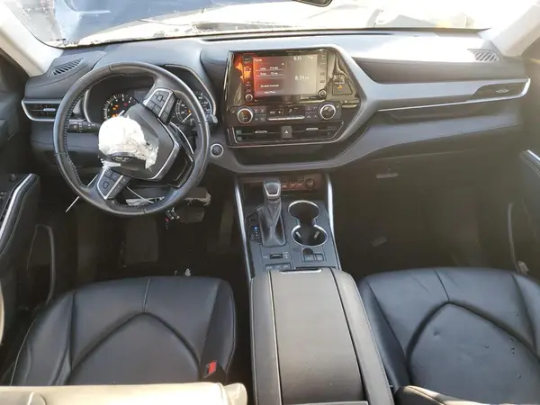5TDGZRBH0MS116779 2021 TOYOTA HIGHLANDER - Image 8