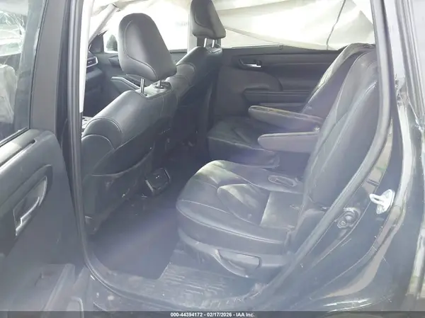 5TDGZRBH0MS120301 2021 TOYOTA HIGHLANDER - Image 8