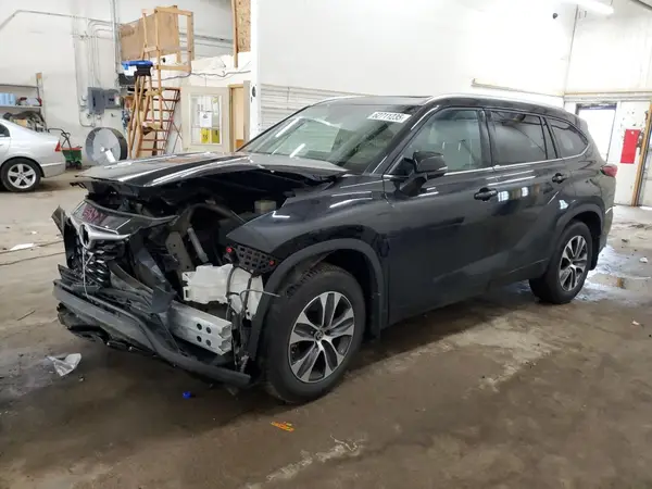 5TDGZRBH0MS124672 2021 TOYOTA HIGHLANDER - Image 1