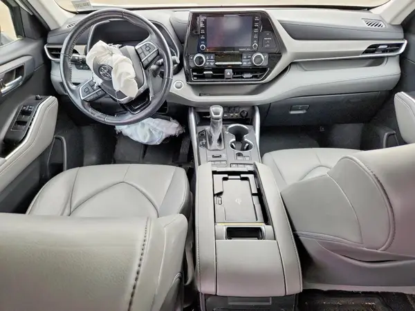 5TDGZRBH0MS128561 2021 TOYOTA HIGHLANDER - Image 8