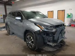 5TDGZRBH0MS148244 2021 TOYOTA HIGHLANDER