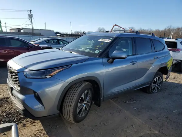 5TDGZRBH0MS158966 2021 TOYOTA HIGHLANDER - Image 1