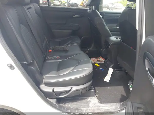 5TDGZRBH0MS534050 2021 TOYOTA HIGHLANDER - Image 8