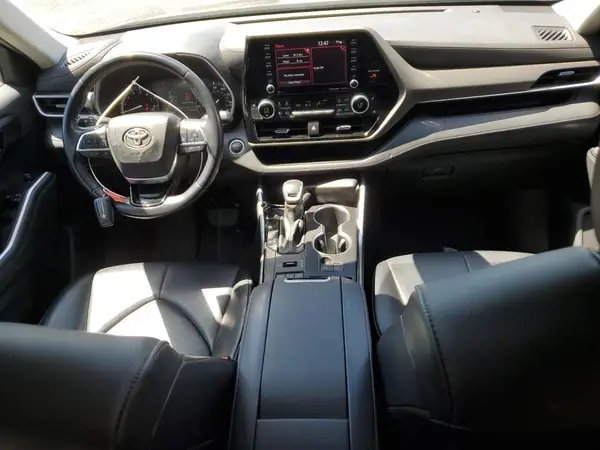 5TDGZRBH0MS549292 2021 TOYOTA HIGHLANDER - Image 8