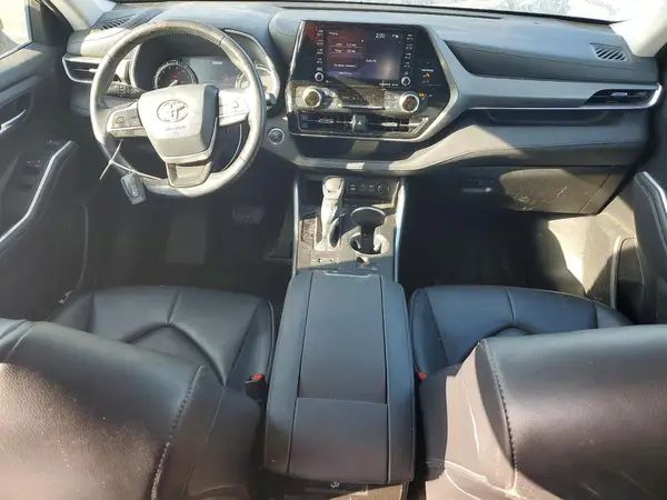 5TDGZRBH0NS169497 2022 TOYOTA HIGHLANDER - Image 8