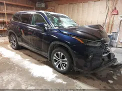 5TDGZRBH0NS176370 2022 TOYOTA HIGHLANDER