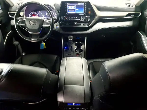 5TDGZRBH0NS179138 2022 TOYOTA HIGHLANDER - Image 8