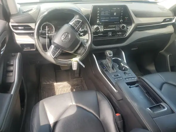 5TDGZRBH0NS184419 2022 TOYOTA HIGHLANDER - Image 8
