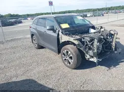 5TDGZRBH0NS196957 2022 TOYOTA HIGHLANDER
