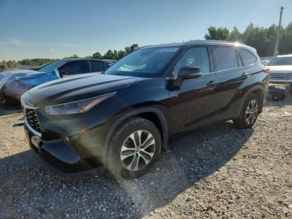 5TDGZRBH0NS202708 2022 TOYOTA HIGHLANDER - Image 1