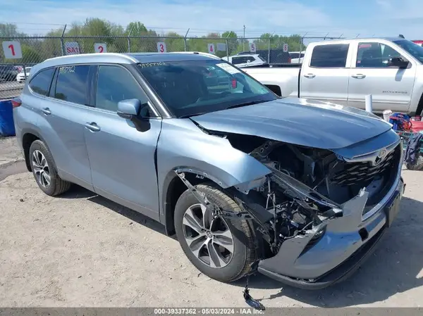 5TDGZRBH0NS208895 2022 TOYOTA HIGHLANDER - Image 1