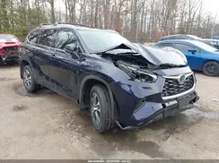 5TDGZRBH0NS223798 2022 TOYOTA HIGHLANDER